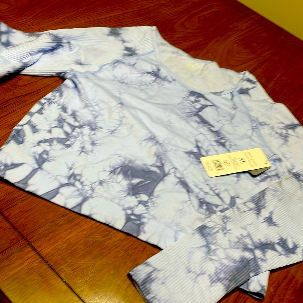 Yoga long sleeve tie-dye shirt